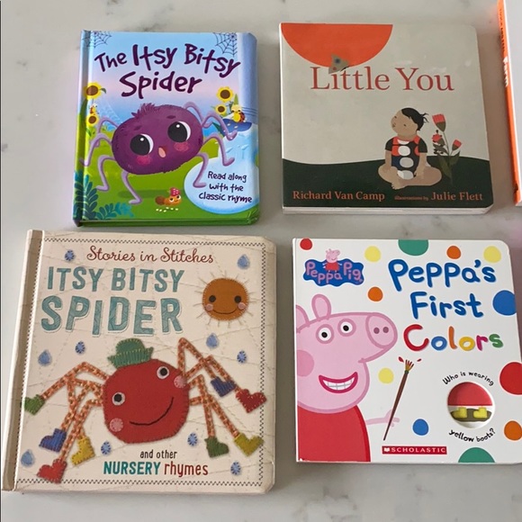 Kids book bundle - Picture 1 of 2